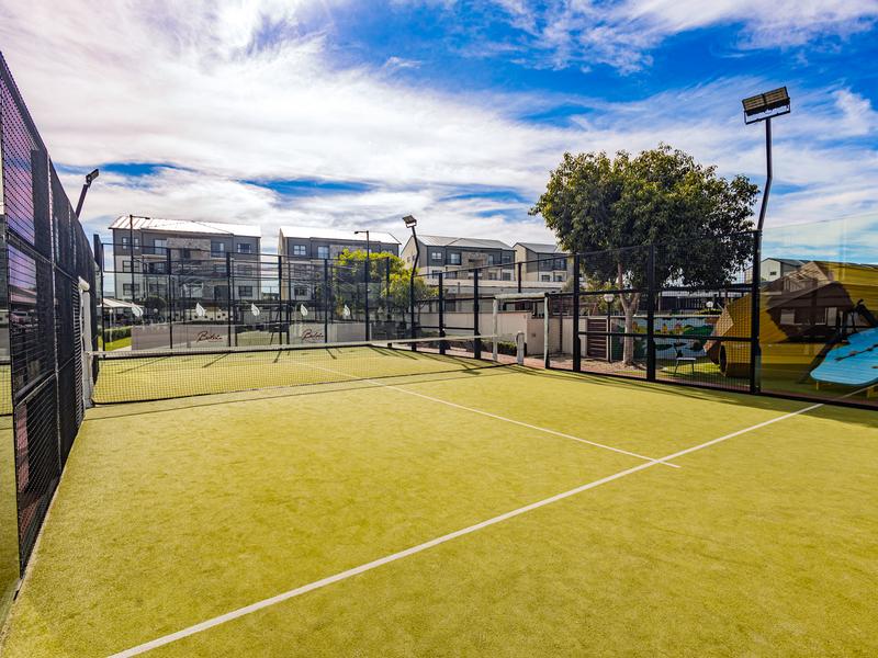 1 Bedroom Property for Sale in Sandown Western Cape
